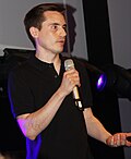 Nathan Camarillo the Executive producer for Crysis 2 at the Gamescom 2009